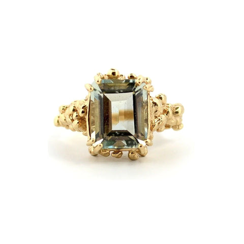 Dainty London Giselle Ring in Gold