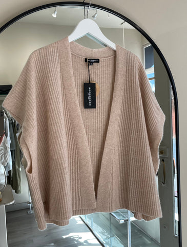 Seeberger Cashmere Short Sleeve Vest in Sand 19592-0