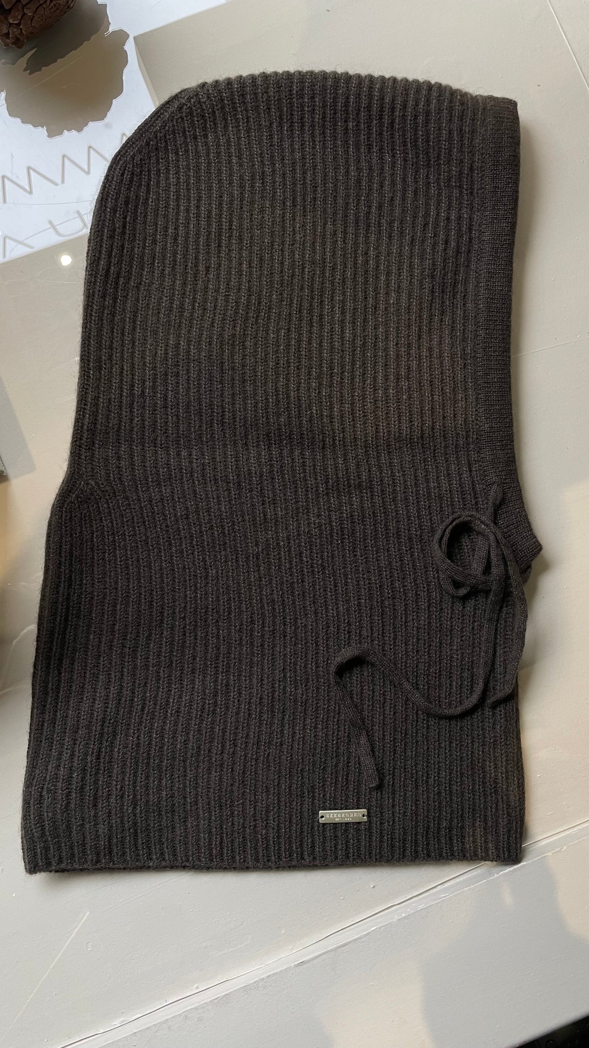 Seeberger Cashmere Balaclava in Rib Structure in Teak 19375-0