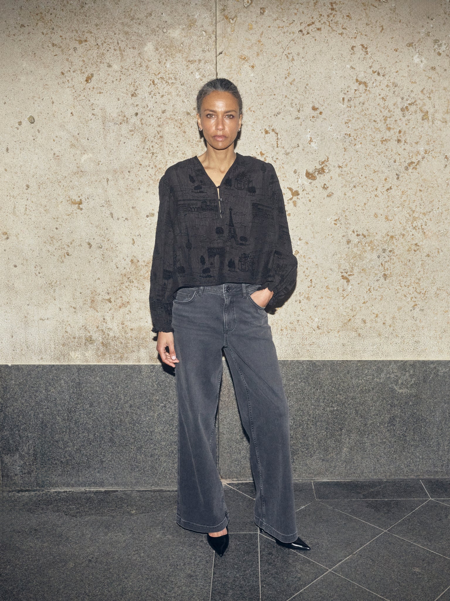 Mos Mosh Tazzin Tale Light Blouse in Black