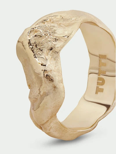 Tutti & Co Forge Ring in Gold