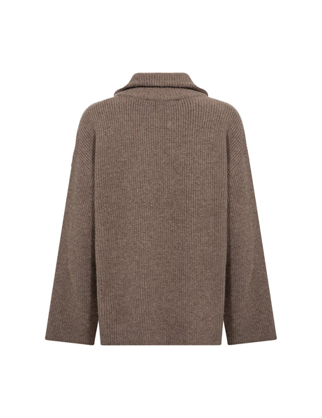 Levete Room Perle 10 Pullover in Walnut Melan Brown knitted sweater on a white background