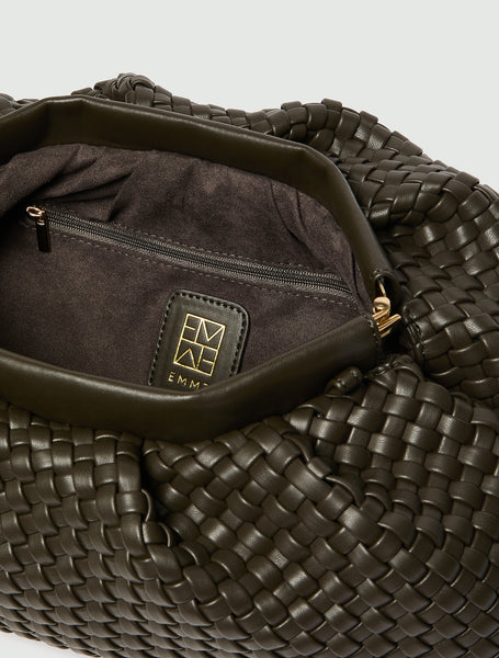 Emme Farone soft Woven clutch Bag in Dark Green
