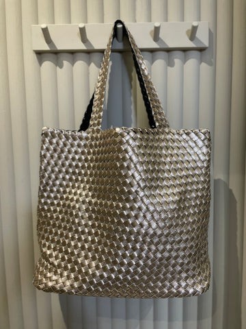 Woven Reversible Bag Rose Gold and Black