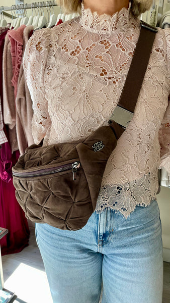 Gustav Bag 58910 6864 72728