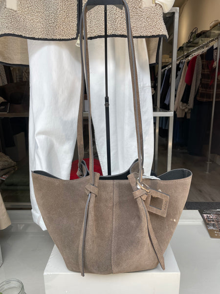 D.A.T.E Nina Suede Mud Bag