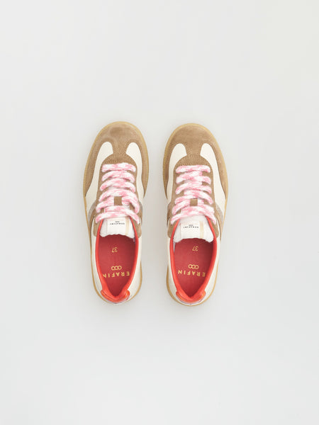 Serafini Copenhagen Vintage Trainer in Cream Leo Brown Pair of sneakers with pink laces on a light gray background