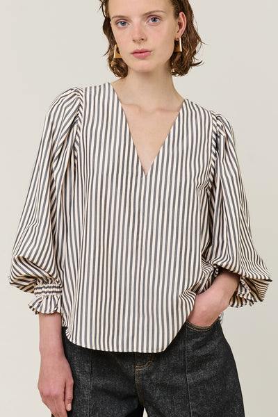 Vivere Remi V Neck Stipe top