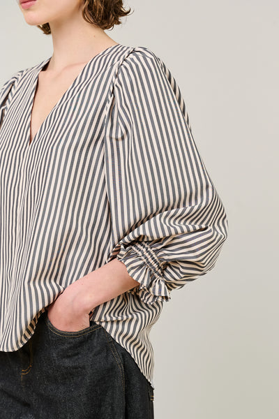 Vivere Remi V Neck Stipe top