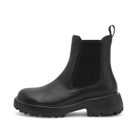 Woden Aya L Boots in Black Black Chelsea boot on a white background