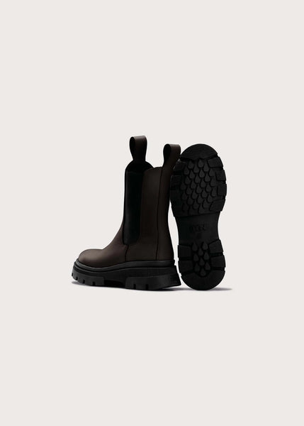 BRGN Chelsea Boot in Brown