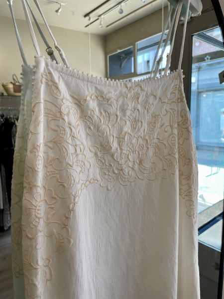 Gustav Loni Knee Strap Dress in Off White