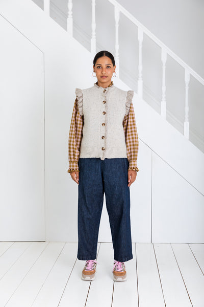 Bonté Della Gilet in Oyster