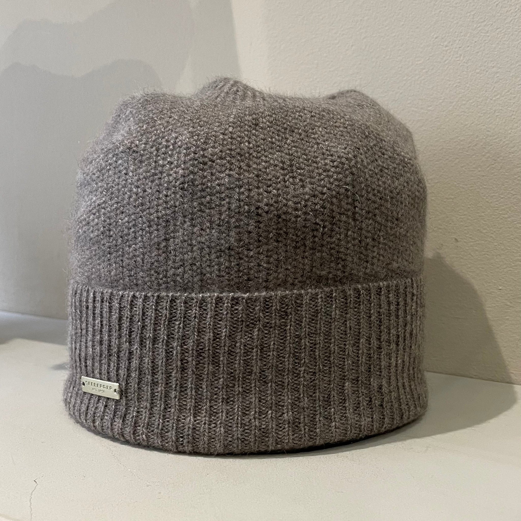 Seeberger Cashmere Beanie with Turn-up in Fancy Knit in Taupe 19593-0