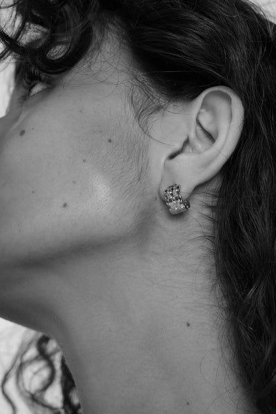 Tutti Linear Earrings in Silver