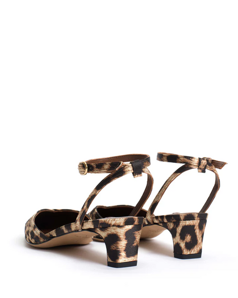 Anonymous Copenhagen Givia 40 Shoe in Leopard Leopard print sandals with thin straps on a white background