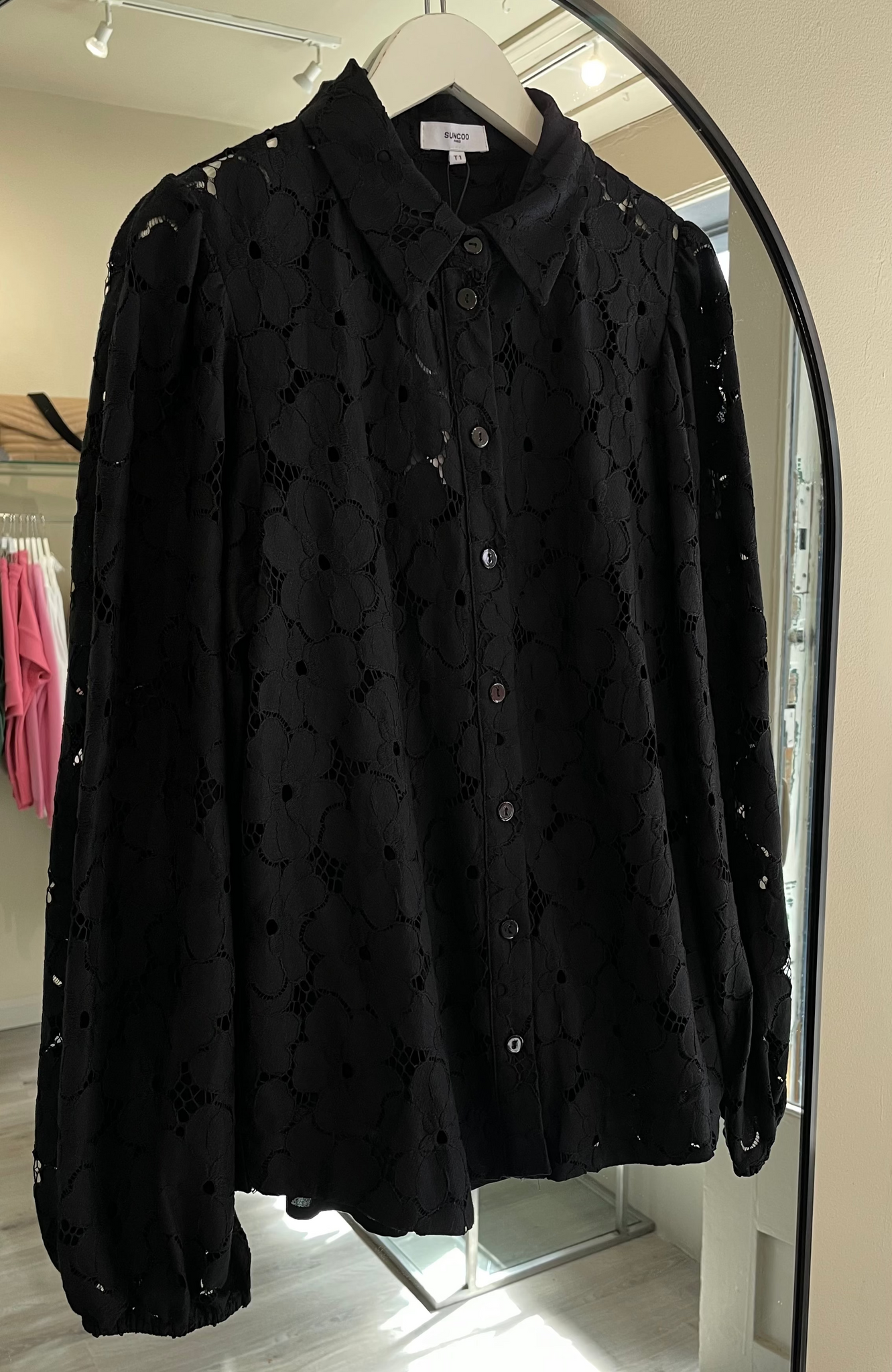 Suncoo Lamour Lace Blouse in Noir H25C07270