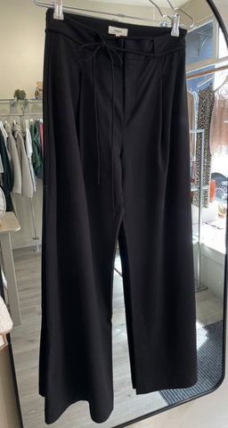 Suncoo Lamour Lace Blouse in Noir H25C07270