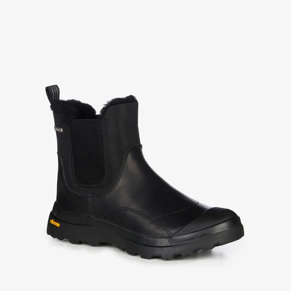 Emu Australia Woodroffe in Black W13095 Black rubber boot with a brand logo on a white background