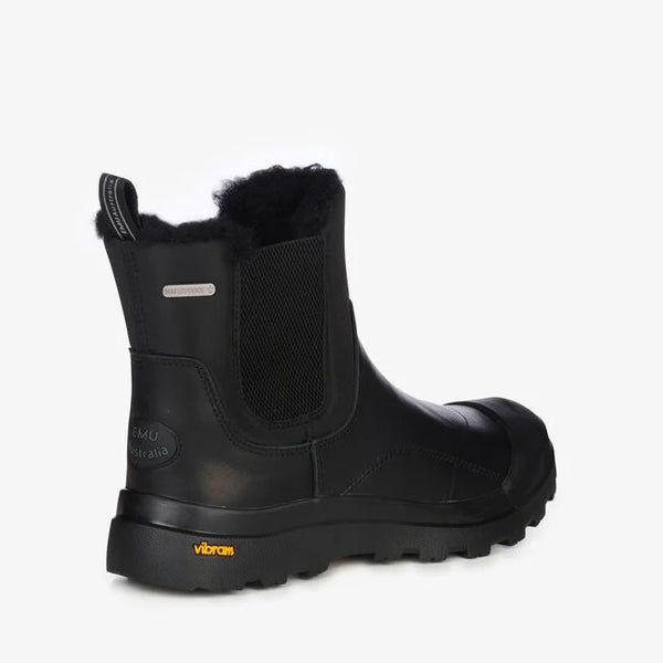 Emu Australia Woodroffe in Black W13095 Black rubber boot with fur lining on a white background