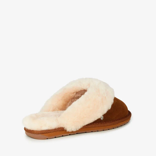 Emu Australia Jolie in Chestnut W10015 Brown slipper with white fur lining on a white background