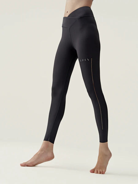 Born Living Yoga Nara Leggings in Black