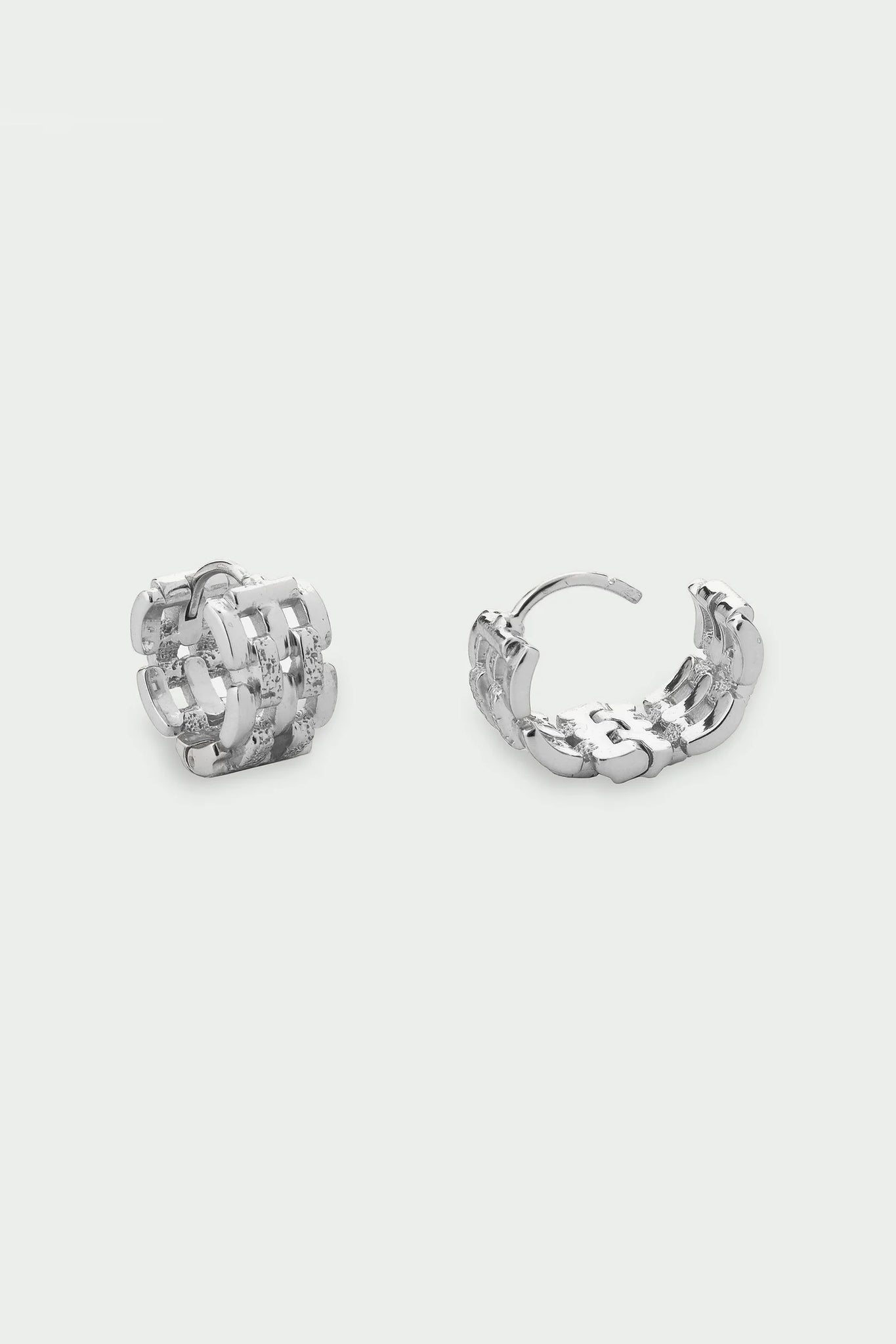 Tutti Linear Earrings in Silver