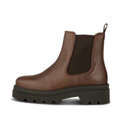 Shoe the Bear Sanna Chelsea Boots in Brown