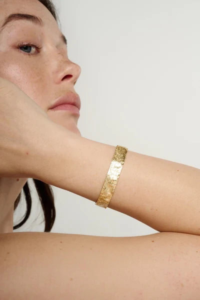Tutti & Co Solstice Bangle in Gold