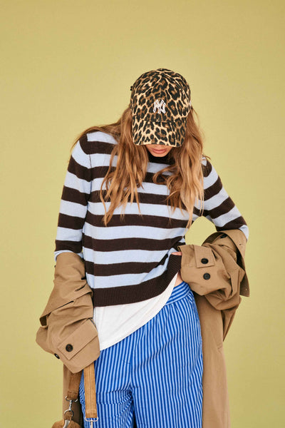 Jumper 1234 Stripe Crew in Dark Brown and Blue