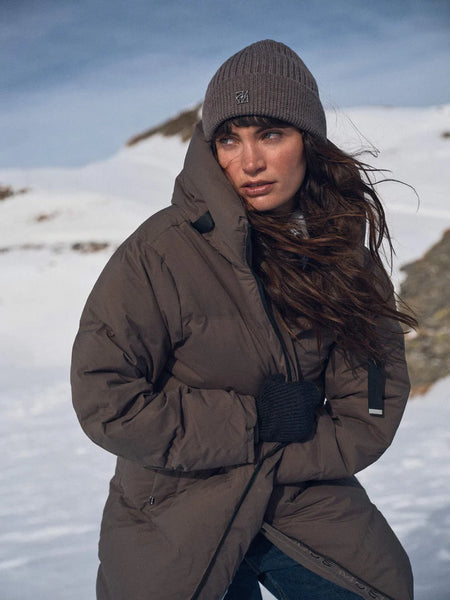 Mos Mosh Avon Hope Down Jacket in Subterranean