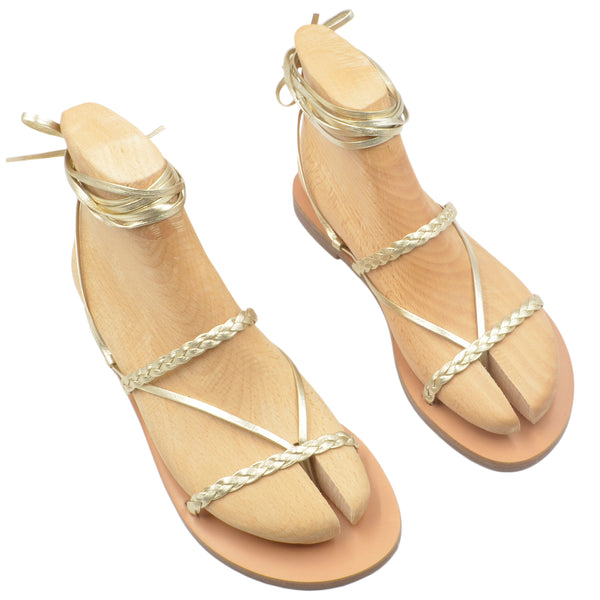 Zoes Kleftiko Sandals in Platinum
