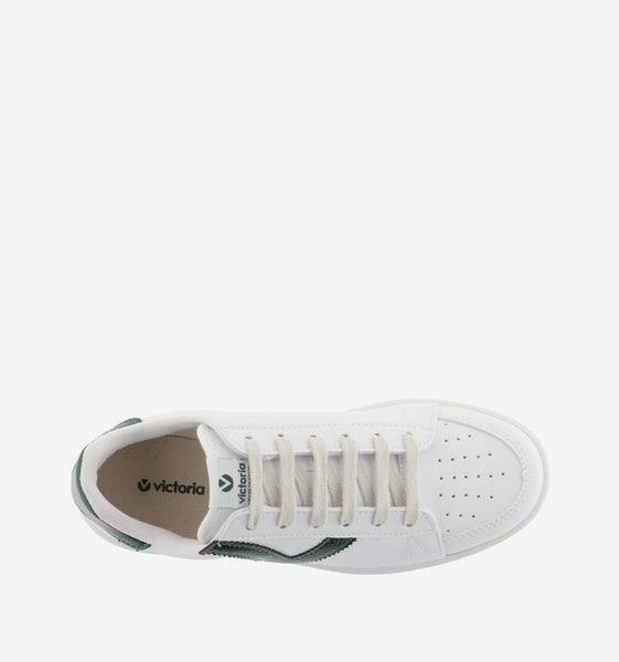 Victoria Madrid Trainers in Green 1258202