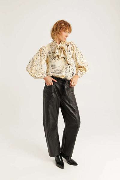 Me369 Nola Printed Tie Shirt in Noir Muse