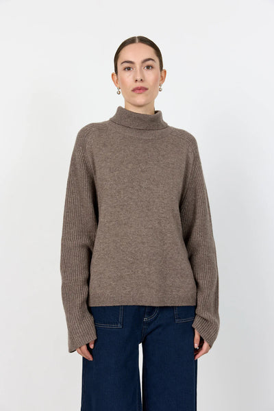 Levete Room Ossy 1 Pullover in Walnut Melan