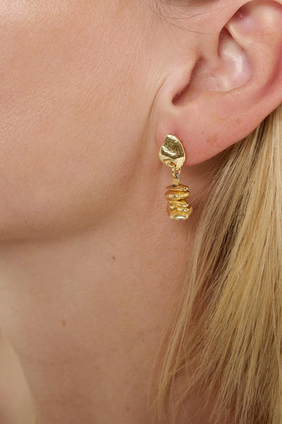 Tutti Row Earrings in Gold