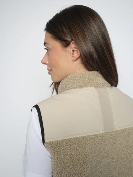 Mos Mosh Rowe Eli Teddy Vest in Feather Grey