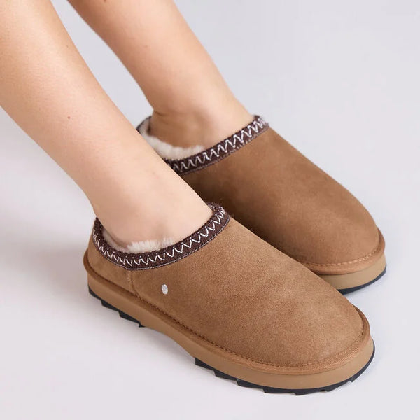 Emu Australia Sharky Scuff Shoe in Chestnut, Sheepskin, Indoor or outdoor, Slippers, shoes