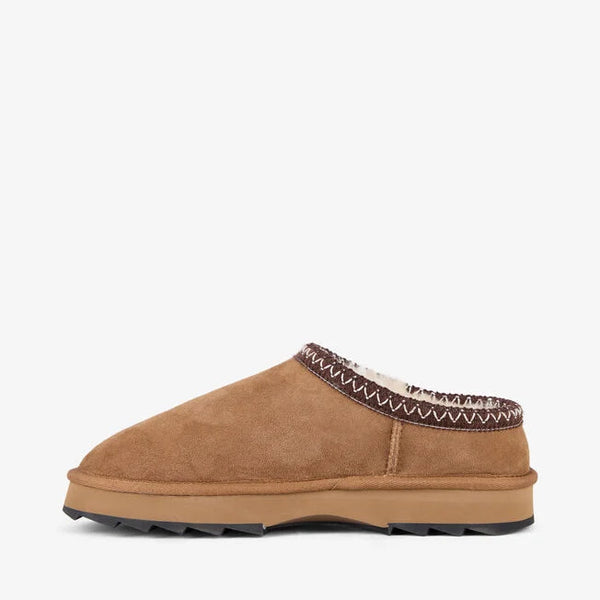 Emu Australia Sharky Scuff Shoe in Chestnut