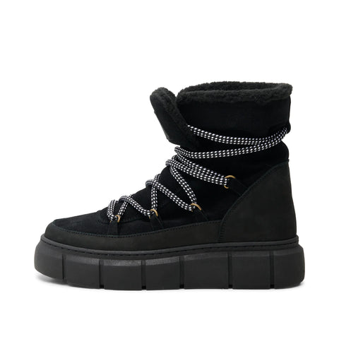*Last pair!* Shoe the Bear Tove Snow Boot in Black