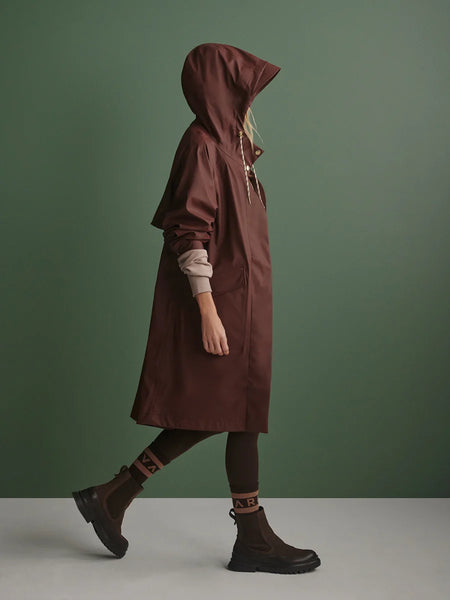 Varley Tovera Long Rain Jacket in Mahogany